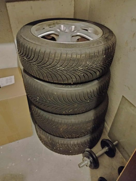 Opony z felgami Debica Nawigator