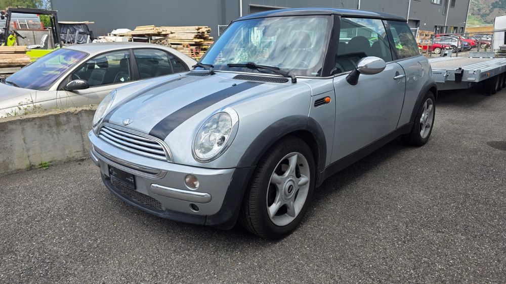 Mini Cooper R50 r53 (para peças)