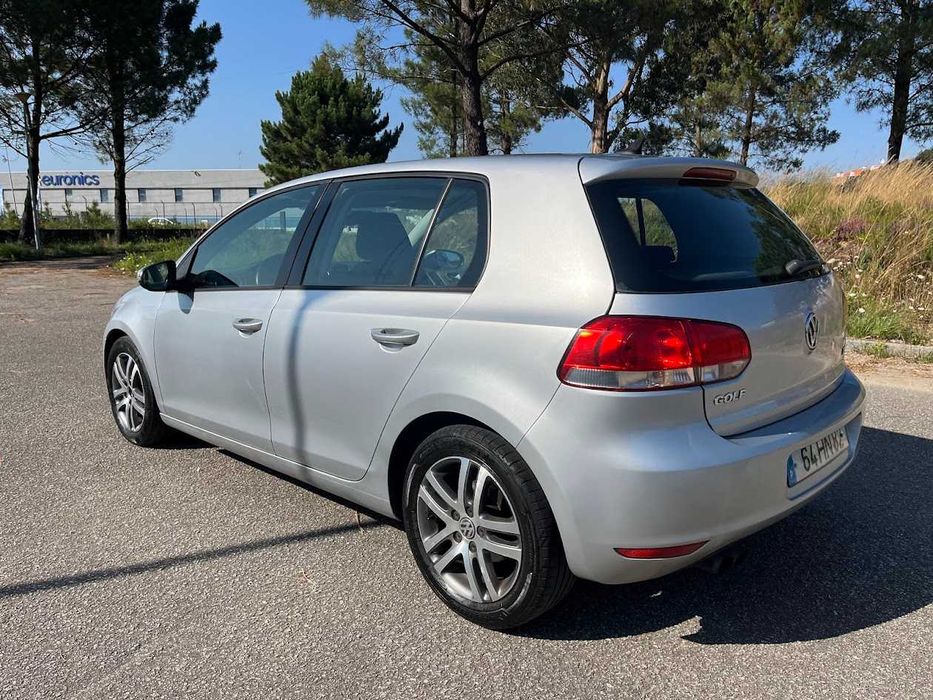 VW Golf VI Highline 2.0TDI 110cv
