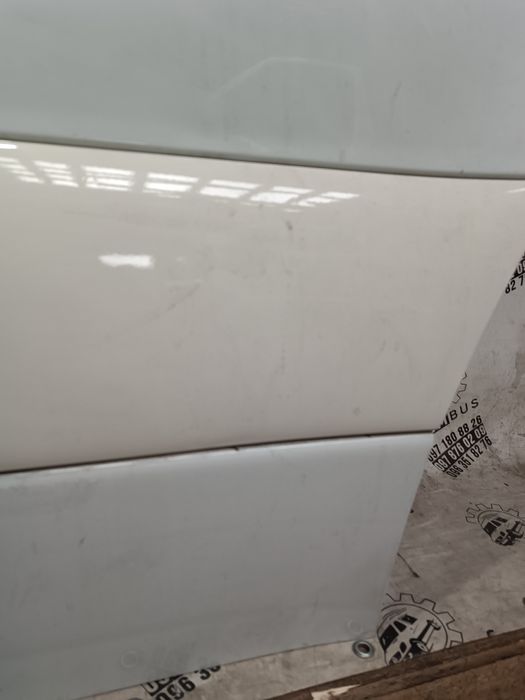 Дверка передня права MB Sprinter W907 W910 Спрінтер Двері передні