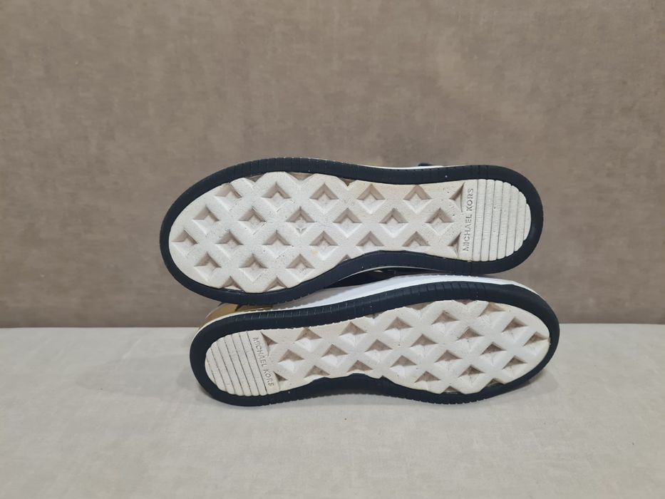 Чоботи високі кросівки черевики Michael kors р.36 натуральна шкіра