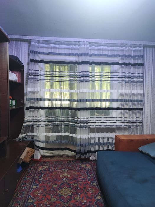 Продам 3-х кімнатну квартиру район залізничного селища.