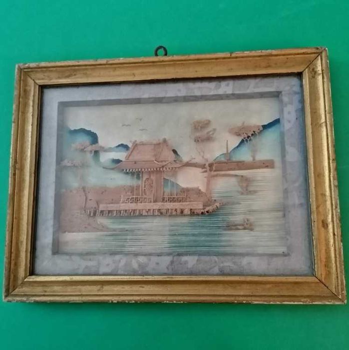 Quadro antigo com diorama de cortiça de templo chinês