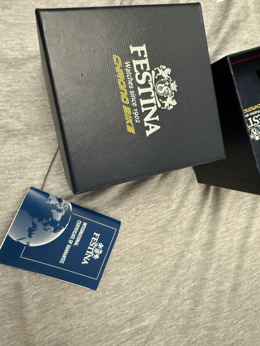 Годинник чоловічий festina в ідеалі з документами та гарантією