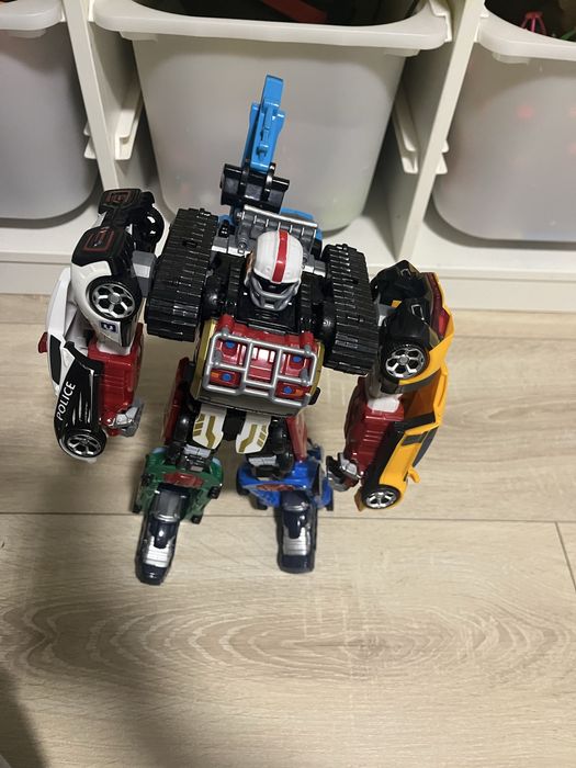 Тобот Магма 6 оригінал