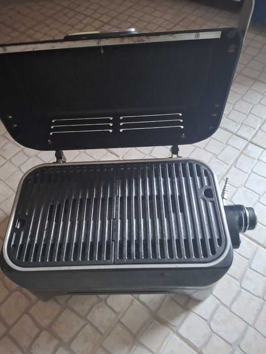Churrasqueira e grelhador