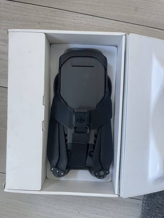 Мавік три DJI mavic 3