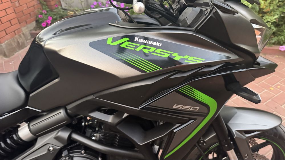 Kawasaki VERSYS 650A 2025 рік