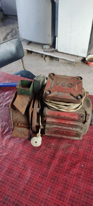 Крупорушка, зернодробилка