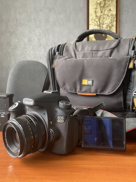 Фотоапарат Cannon 60 d