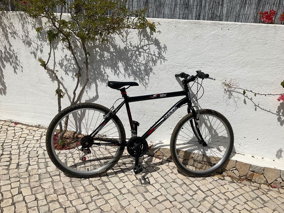 Bicicleta Montanha marca Indur 18V / Mountain bike Indur 18V COMO NOVO