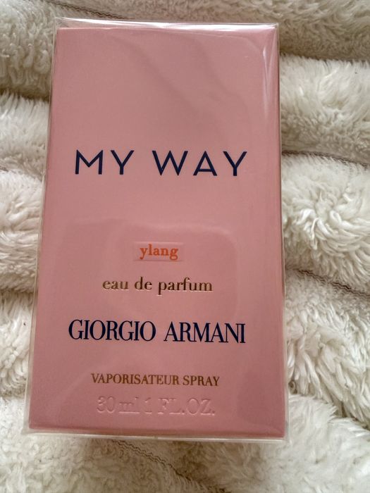 Духи нові, запаковані