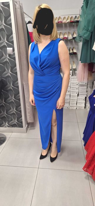 Elegancka sukienka w pięknym niebieskim kolorze roz 40 NOWA Z METKĄ