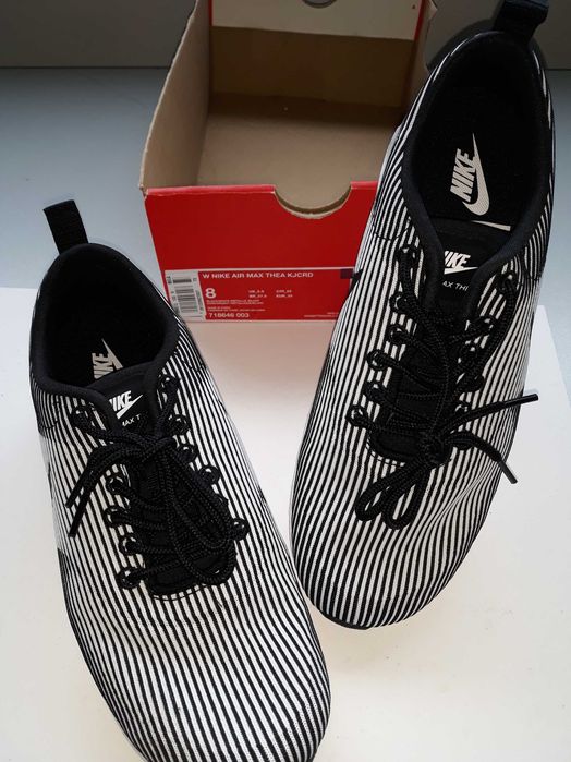 Nike Air Max Thea Nº 39 - PROMOÇÃO