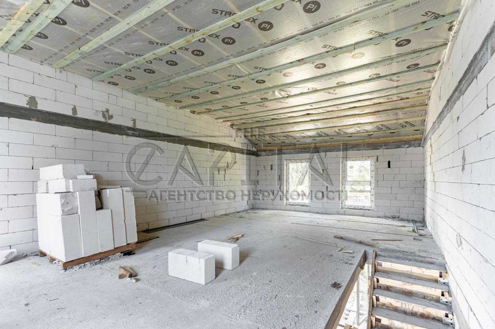 Продаж Таунхаус Осокорки
Київ, Дарницький район, пр-т Лісовий, 1