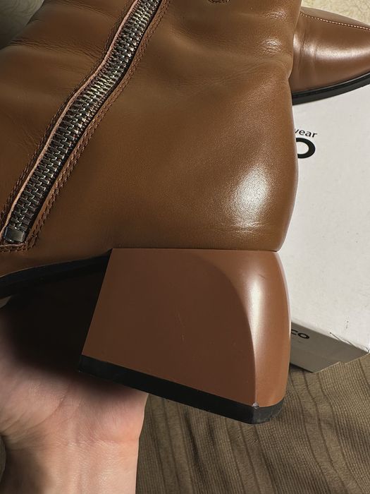 Жіночі ботильйони