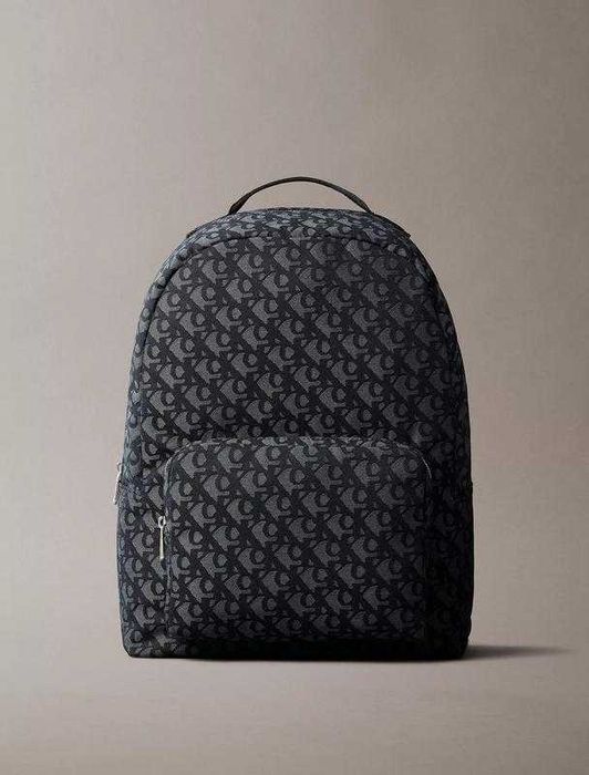 Новый рюкзак calvin klein (ck jacquard monogram logo zip backpack blk) с америки