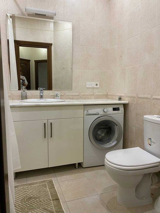 продам  2х комнатную квартиру в новом комплексе -море, парк- генератор