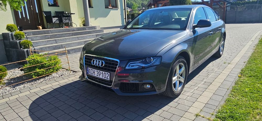 Audi A4 Limousine AUDI A4 B8 2.0 TFSi 180 kM Sedan 2008 rok