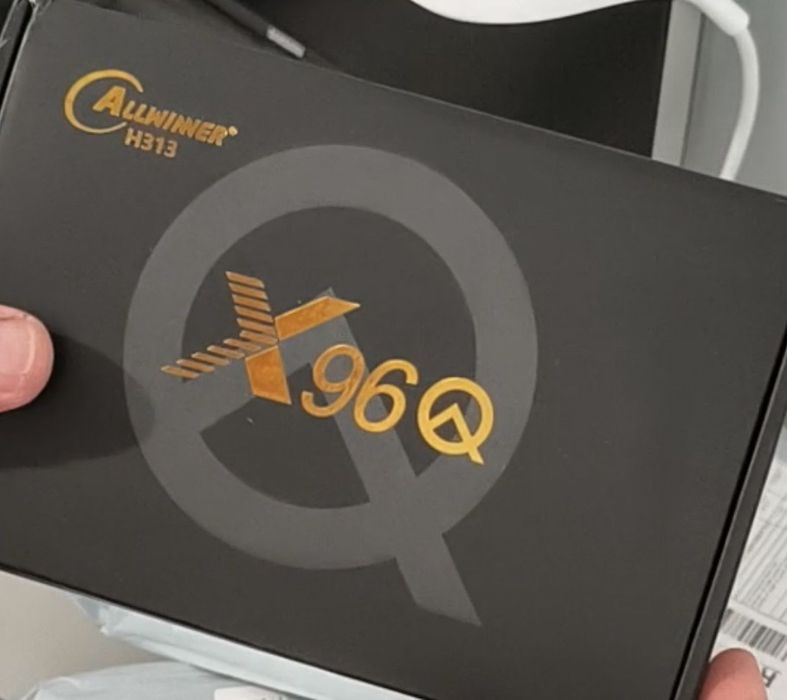 Android TV приставка X96Q новая