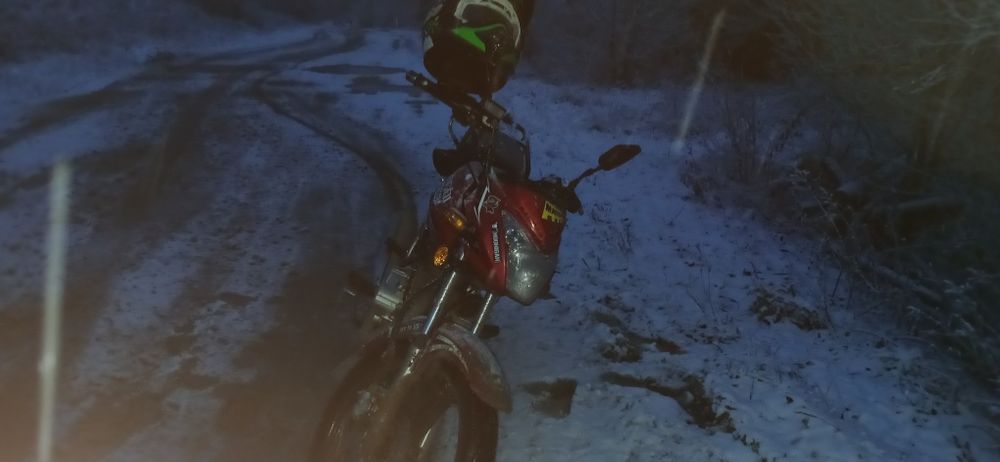 !СТРОЧНО! Продам мотоцикл странгер 150