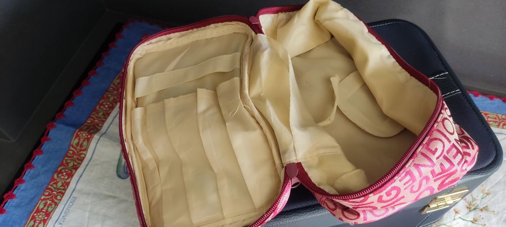 Mala pequena viagem.