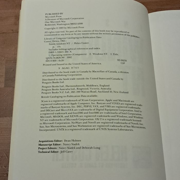 Book "Inside Windows NT"64283788344707123