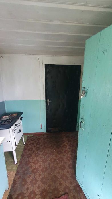 Продам будинок в центрі міста.