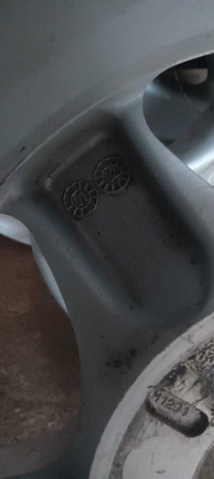 alufelgi do samochodu suzuki jimny 16 calowe