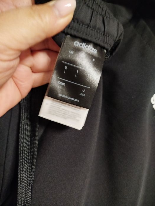 Spodenki krótkie męskie Adidas rozmiar L stan idealny