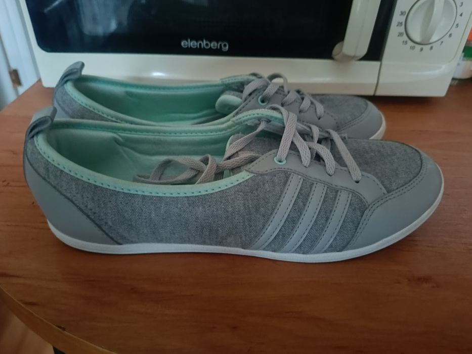 Adidas Neo label  оригінал