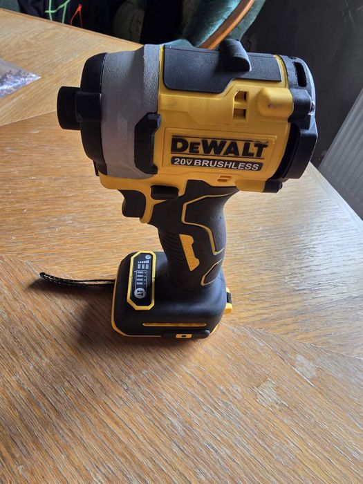 Dewalt DCF850 20v