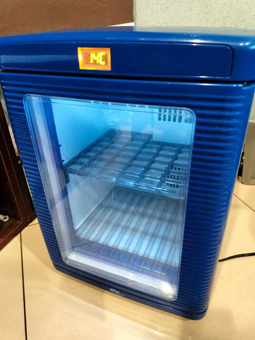 Okazja!!! Malutka chłodziarka przenośna  ELTRA