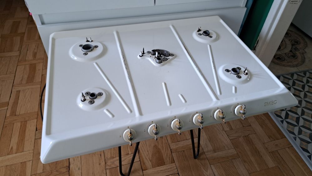 Płyta kuchenna Smeg - gazowa