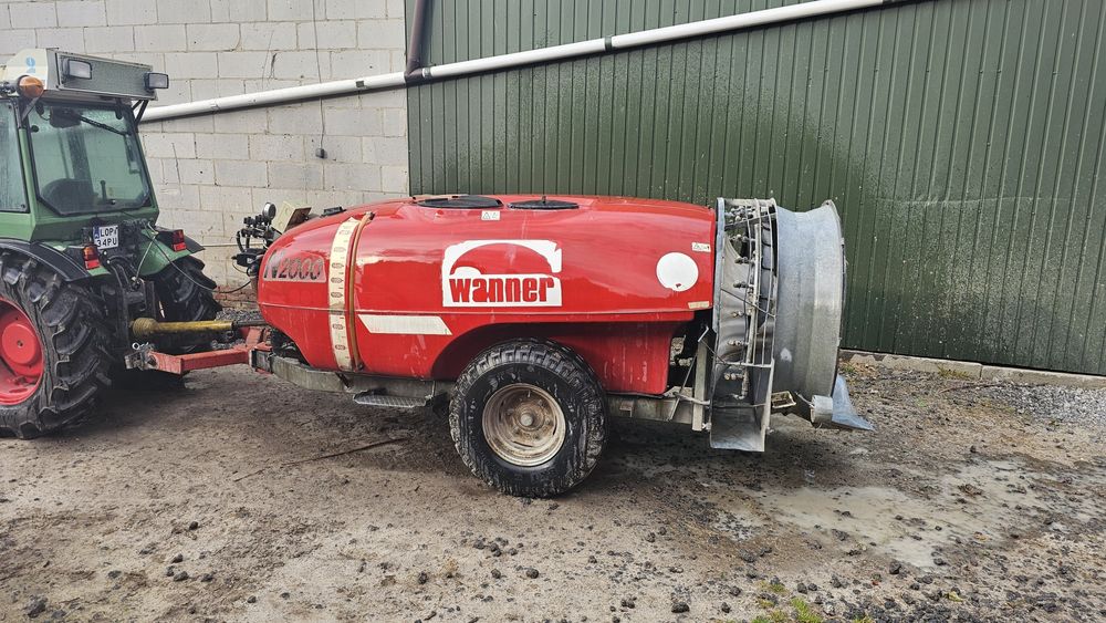 Sadowniczy wanner 2000 litrów