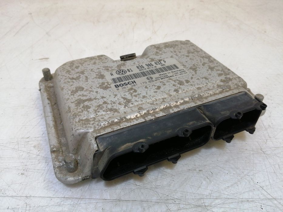 Centralina do Motor - VOLKSWAGEN Golf IV (1J1) | 97 - 07