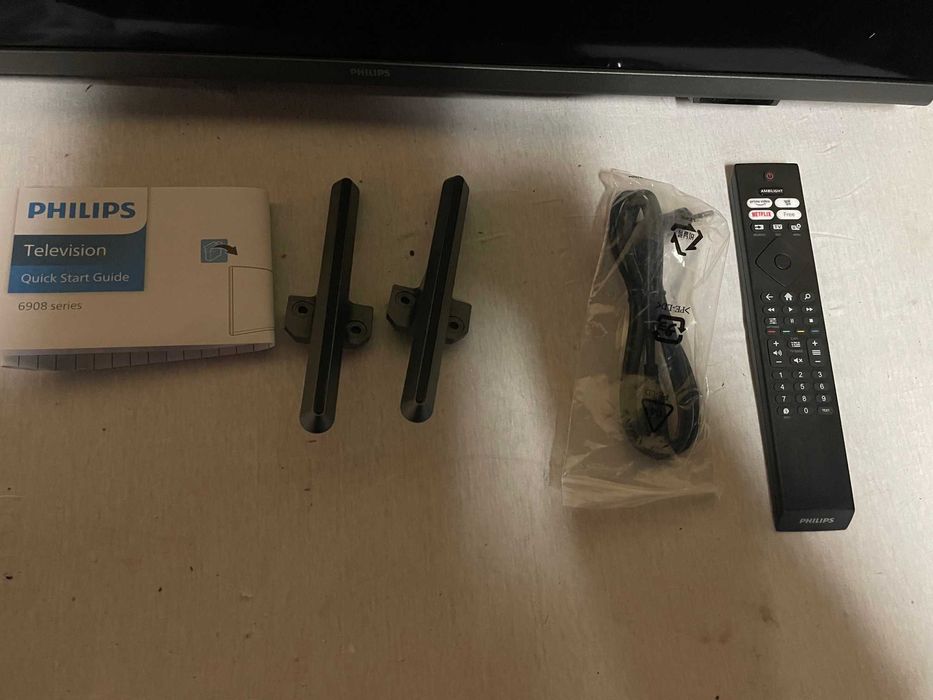 Telewizor Philips 32" LED Ambilight x3 Dolby Atmos 32PFS6908/12