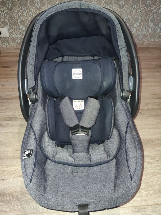 Автокресло  Peg-Perego Primo Viaggio i-Plus (0-13 кг) + база ISOFIX