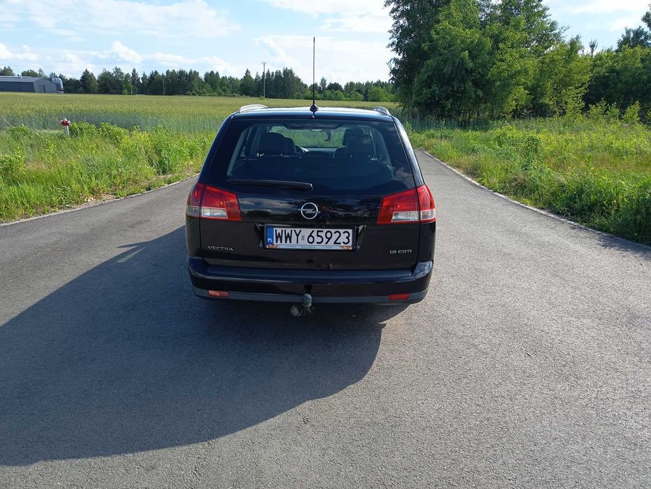 Opel Vectra C 1.9 CDTi 120 KM stan bardzo dobry