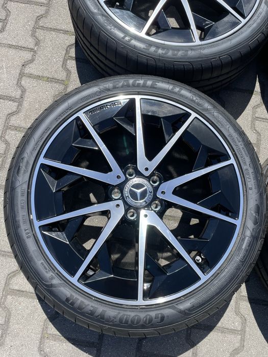 Nowe oryginał koła Mercedes Benz AMG CLE 245/40/19 275/35/19 Goodyear