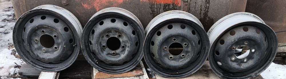 Продам диски нива ВАЗ-21214 на 16