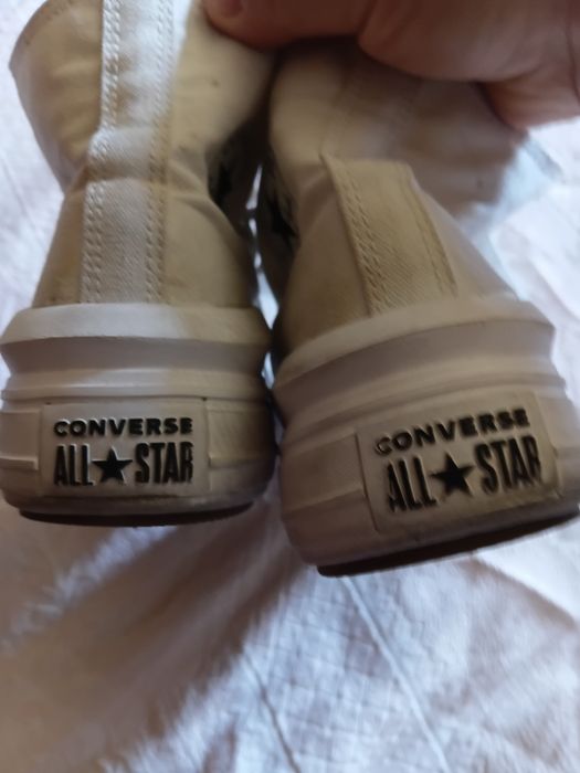 Sapatilhas All star semi novas
