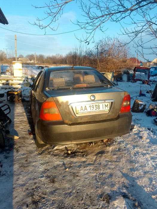Автомобіль джилі ск заводиться їде пропали повороти