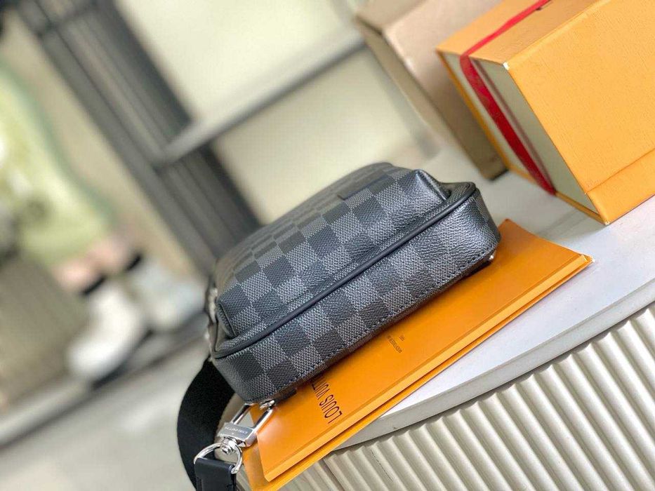Сумка / Чоловіча Сумка / Louis Vuitton Sling Avenue Premium 1:1