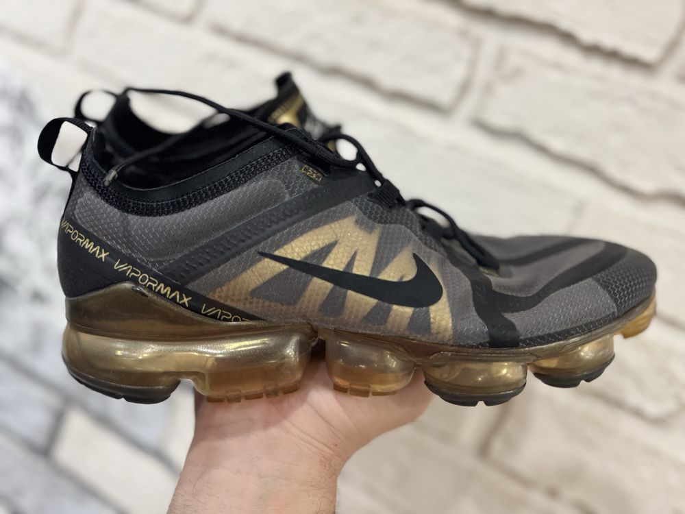Nike Air Vapormax 2019 Black Gold 2 999 Olx