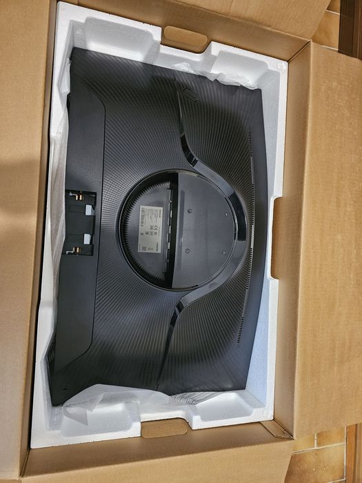 Monitor Samsung Odyssey G5 Curvo