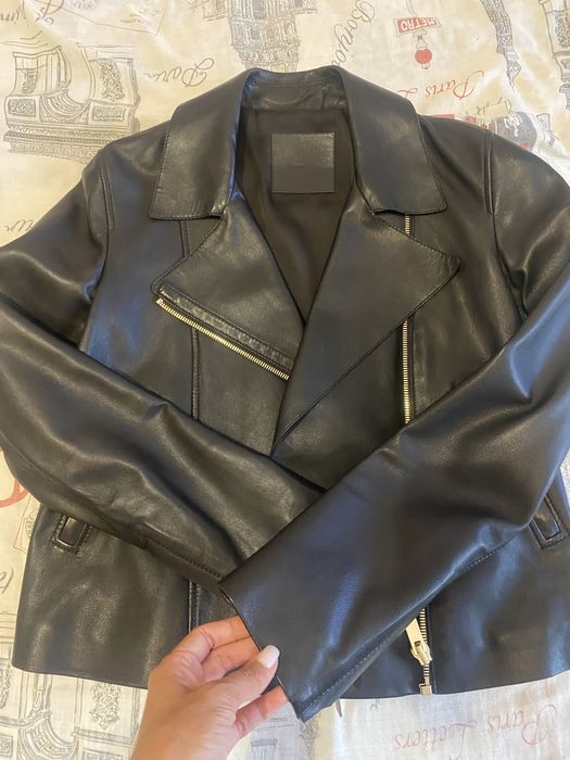 Косуха Massimo Dutti. Куртка кожаная Massimo Dutti.