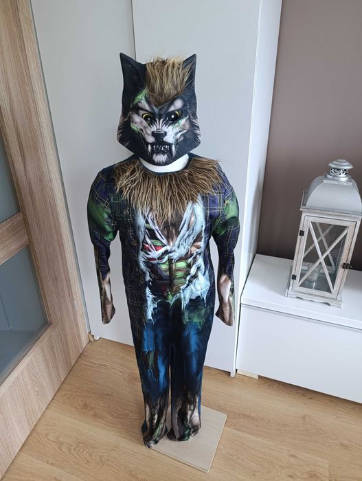 NOWY strój karnawałowy WILK WILKA WILKOŁAKA przebranie 134/140 (464)