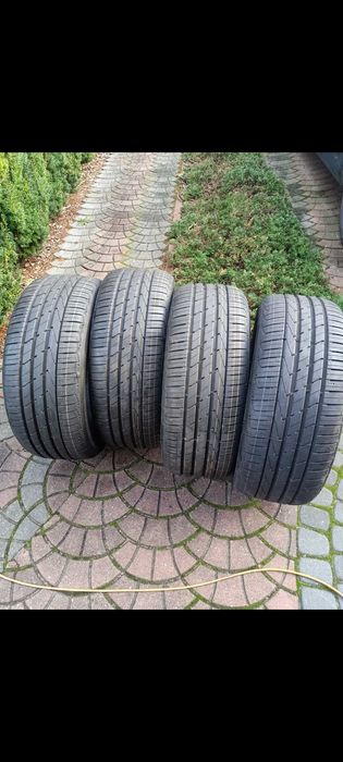 235/50/19 99V 4 szt SUV lato 23rok