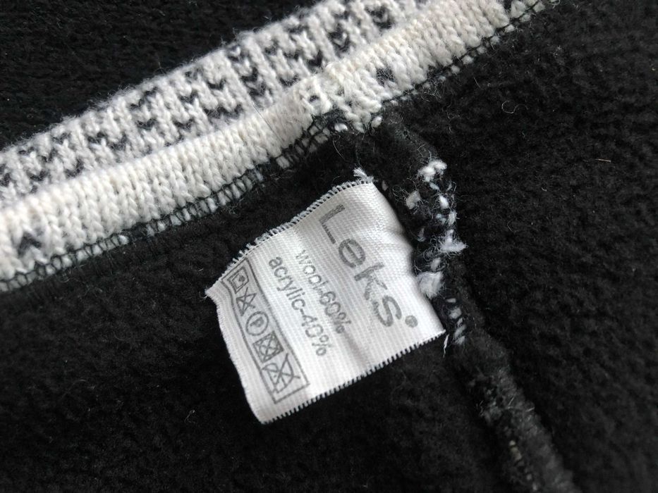 Шапка и шарф тёплый зимний набор с бубоном и узором шерсть 60% LEKS